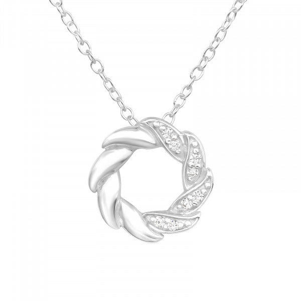 Silver Wreath Necklace